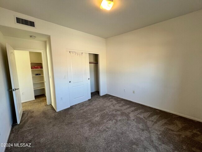 Building Photo - 4166 N Fortune Loop