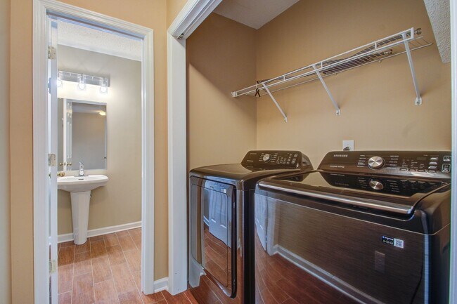 Building Photo - Limited-Time $500 Move-In Special – Contact Our Leasing Office Today!