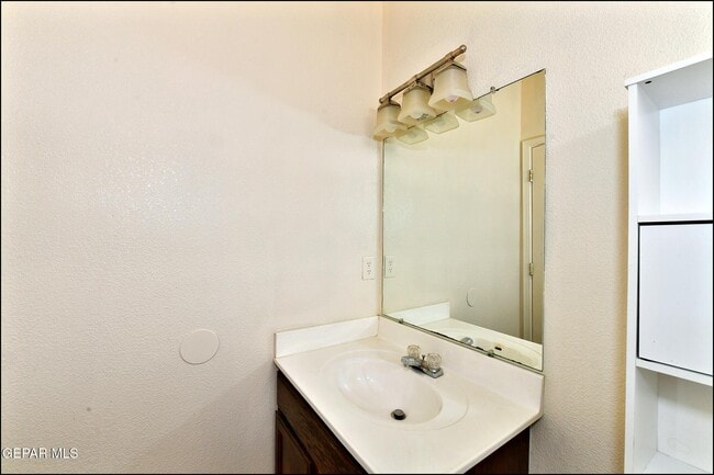 Building Photo - 14164 Robert Ituarte Dr