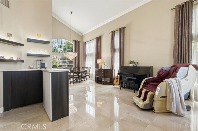 Building Photo - 4640 E Somerton Ave