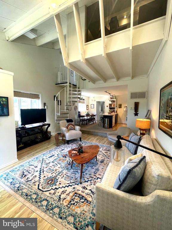 Building Photo - 29B Oscar Hammerstein Way