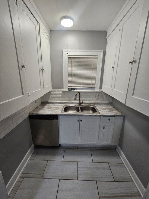 Building Photo - 4280 E 124th St