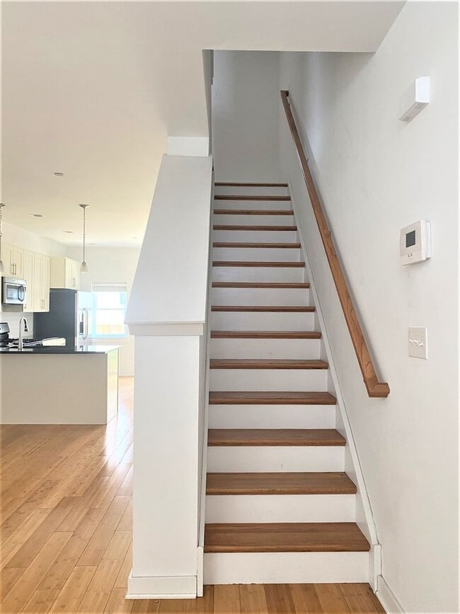 Building Photo - House for Rent in Fishtown