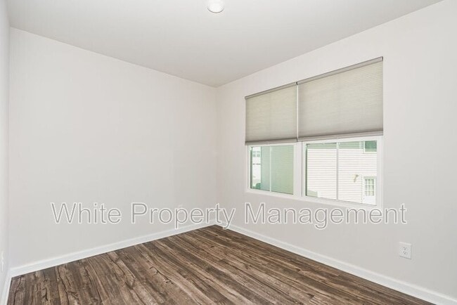 Building Photo - 929 Taybyn Rd