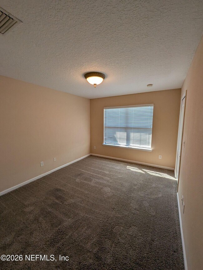 Building Photo - 646 Cabernet Pl