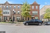 Building Photo - 224 S Newkirk St