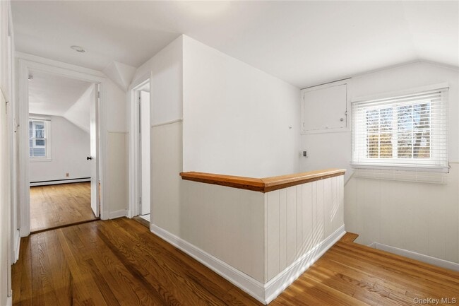 Building Photo - 29 Avondale Rd