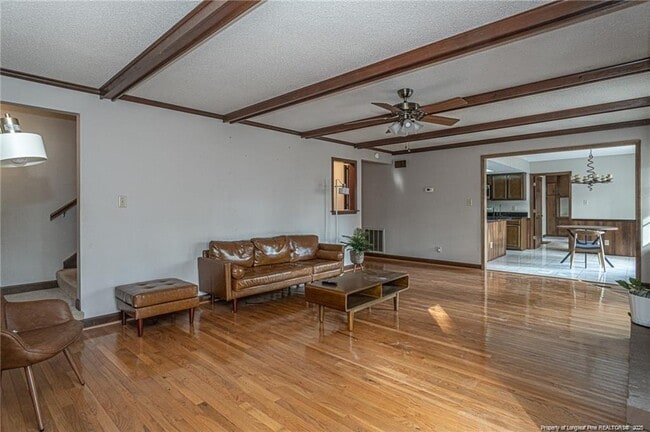 Building Photo - 6821 Thames Dr