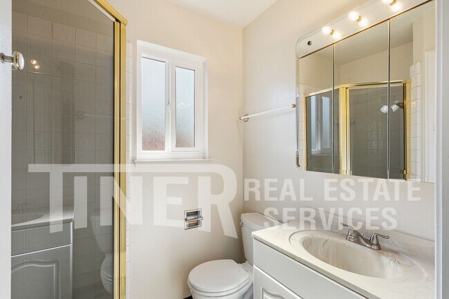 Building Photo - 2616 Luveta Way