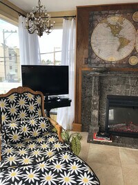 Building Photo - 4034 Beach Dr SW