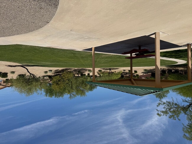 Building Photo - 1928 W Spur Dr