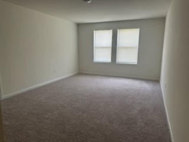 Building Photo - 121 Snowdrop Ave