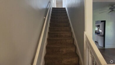 Building Photo - Section 8 Accepted! 3br/1.5ba with 2 Car G...