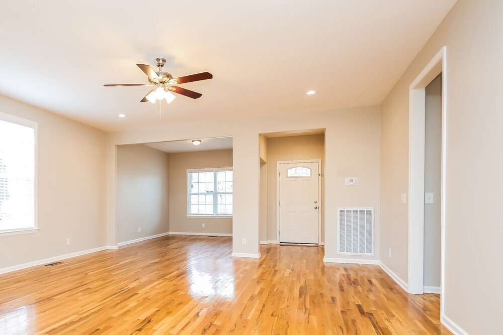 Building Photo - 1214 Saddle Brk