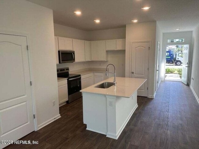 Building Photo - 5655 Coppers Edge Ln