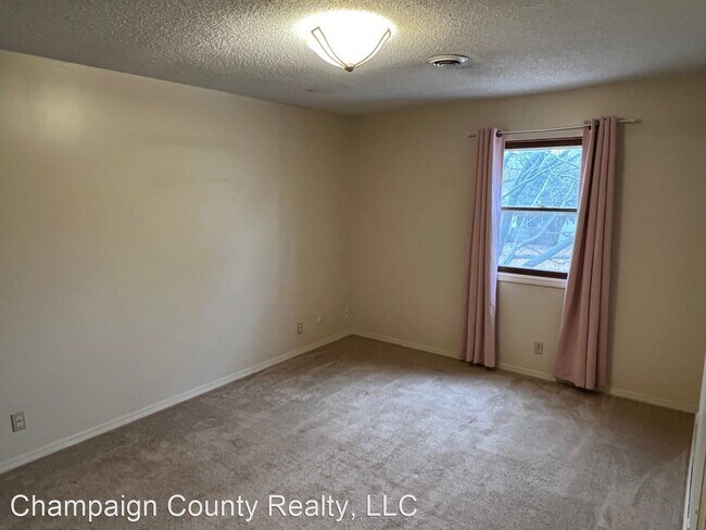 Building Photo - 3 br, 2.5 bath House - 1913 Scottsdale Dr.