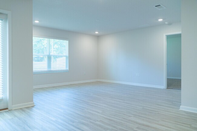 Building Photo - 2624 Saltgrass Wy