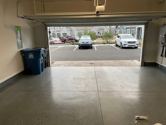 Building Photo - 64 Seastar Ct