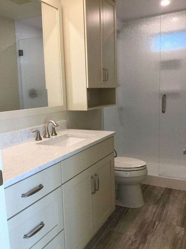 Building Photo - Modern 4-Bedroom Home with Panoramic Water & Mountain Views