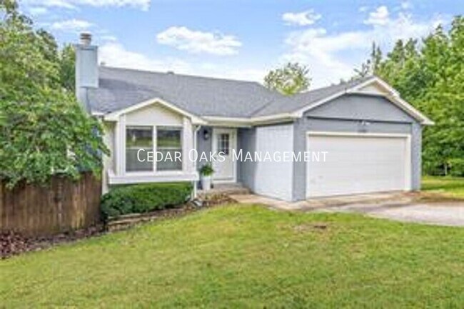 Building Photo - 1137 E Township St