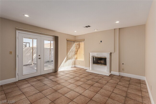 Building Photo - 3308 Royal Glen Ct