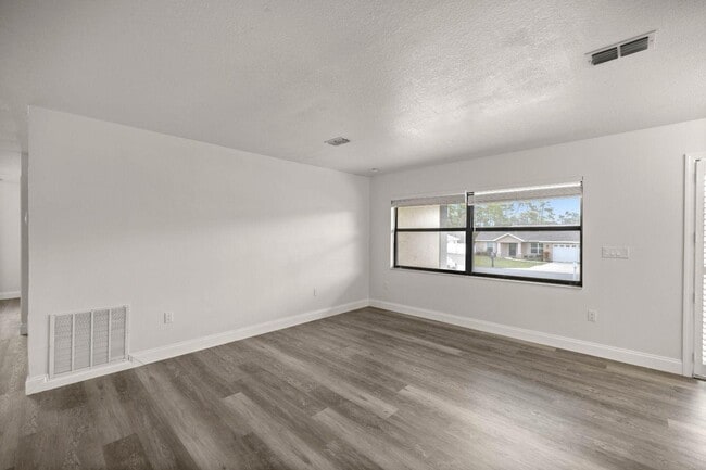 Building Photo - 14090 SW 34th Terrace Rd