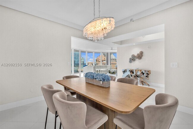 Building Photo - 333 Las Olas Way