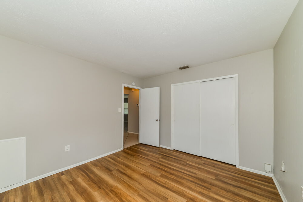 Building Photo - 1340 43rd St