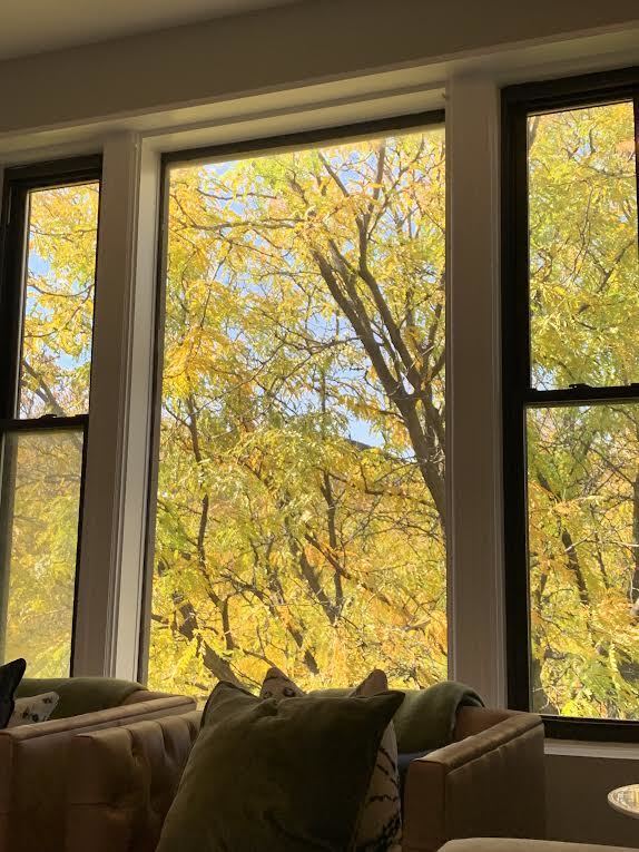 Building Photo - 1545 N Claremont Ave