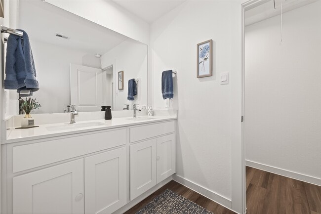 Building Photo - 31319 Kenswick Grove Ln