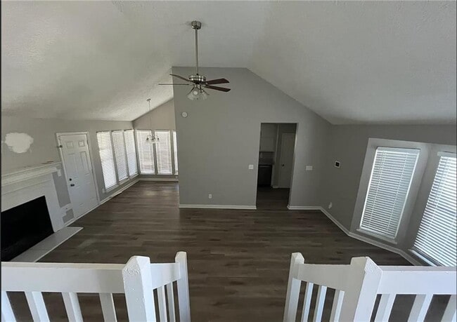 Building Photo - 5810 Northfield Dr