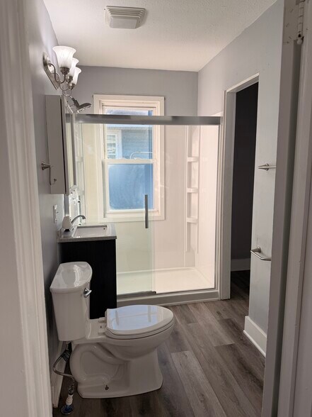 Bathroom with storage space - 1801 17th St