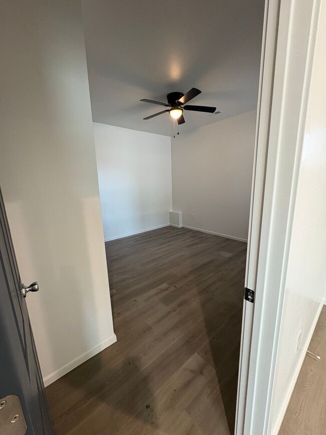 Building Photo - Single level Duplex for Rent Ephrata