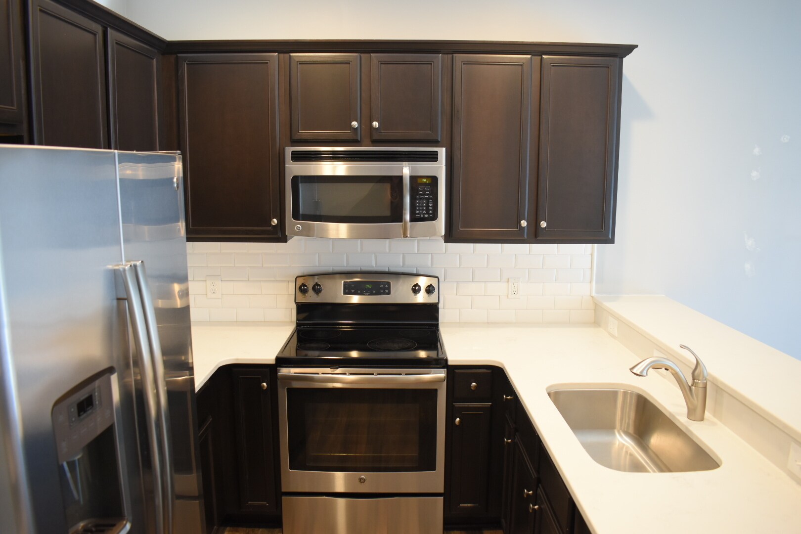 Building Photo - 4326 Eleuthera Ln