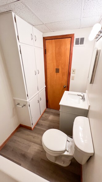 Bathroom - 611 Cherry St