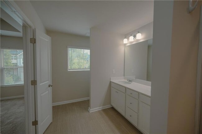 Building Photo - 3177 Meadowstone Ln SW