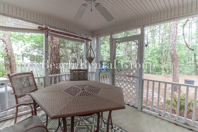 Building Photo - 3 Bedroom Gated Community in Surfside Beach