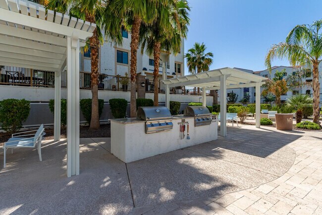 Building Photo - 2511 W Queen Creek Rd