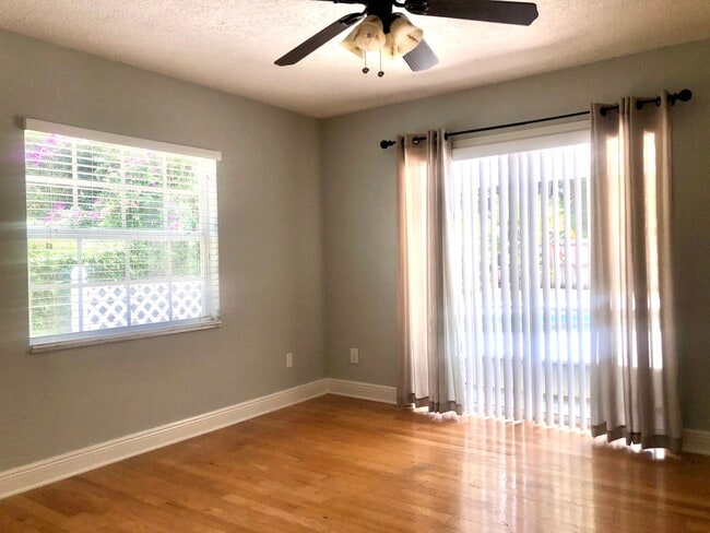 Building Photo - WINTER PARK POOL HOME WITH WINTER PARK SCHOOLS! (Orange County Winter Park Schools)