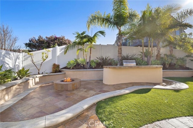 Building Photo - 5725 Calle Polvorosa