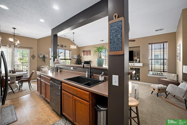Building Photo - 14008 Tregaron Ridge Ave