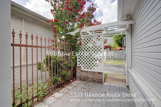Building Photo - 1227 Harbor River Dr