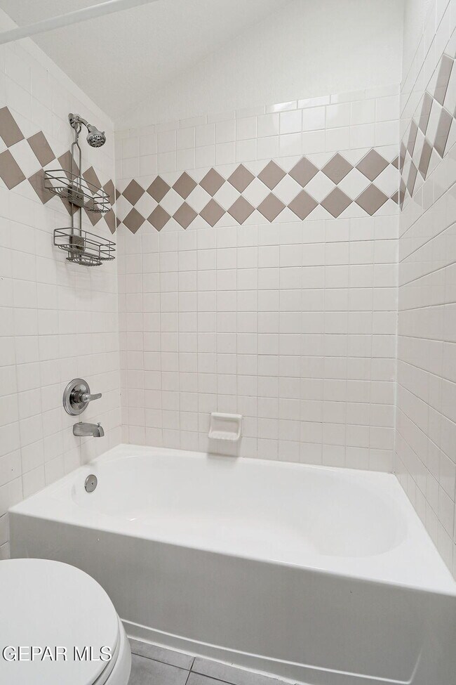 Building Photo - 7089 Luz De Espejo Dr