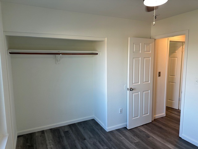 Building Photo - Stockton 3 Bedroom 2.5 Bathroom Home