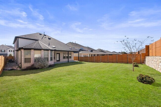Building Photo - 3405 Charade Dr