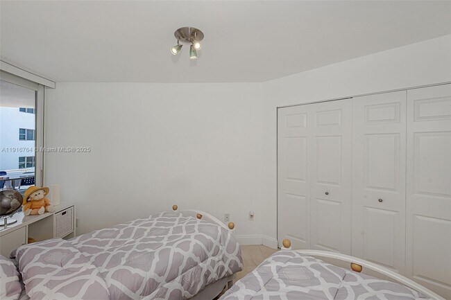 Building Photo - 6301 Collins Ave