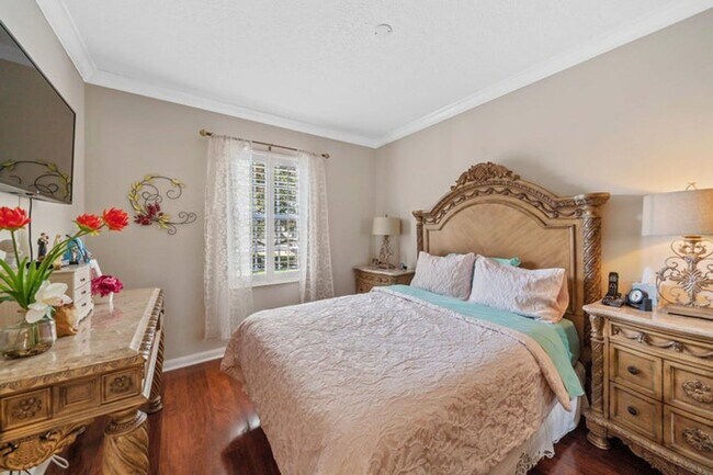 Building Photo - 2117 Tigris Dr
