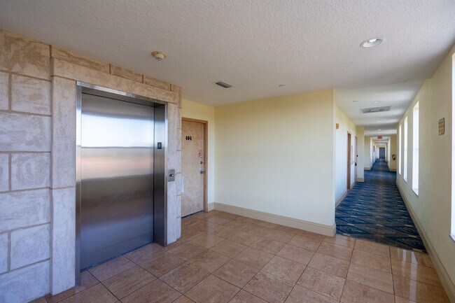 Building Photo - 101 Palm Harbor Pkwy