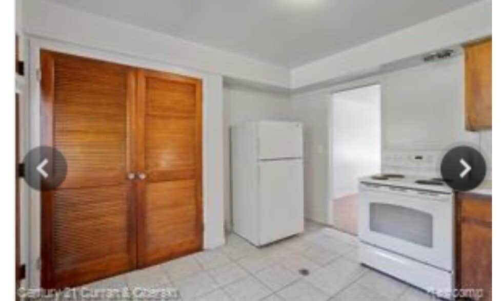 Building Photo - 212 Arcola St