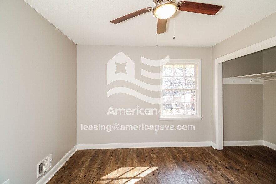 Building Photo - 718 Baffin Bay Rd